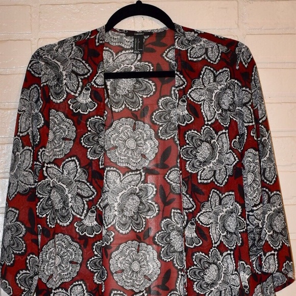 Forever 21 Duster - Picture 3 of 8